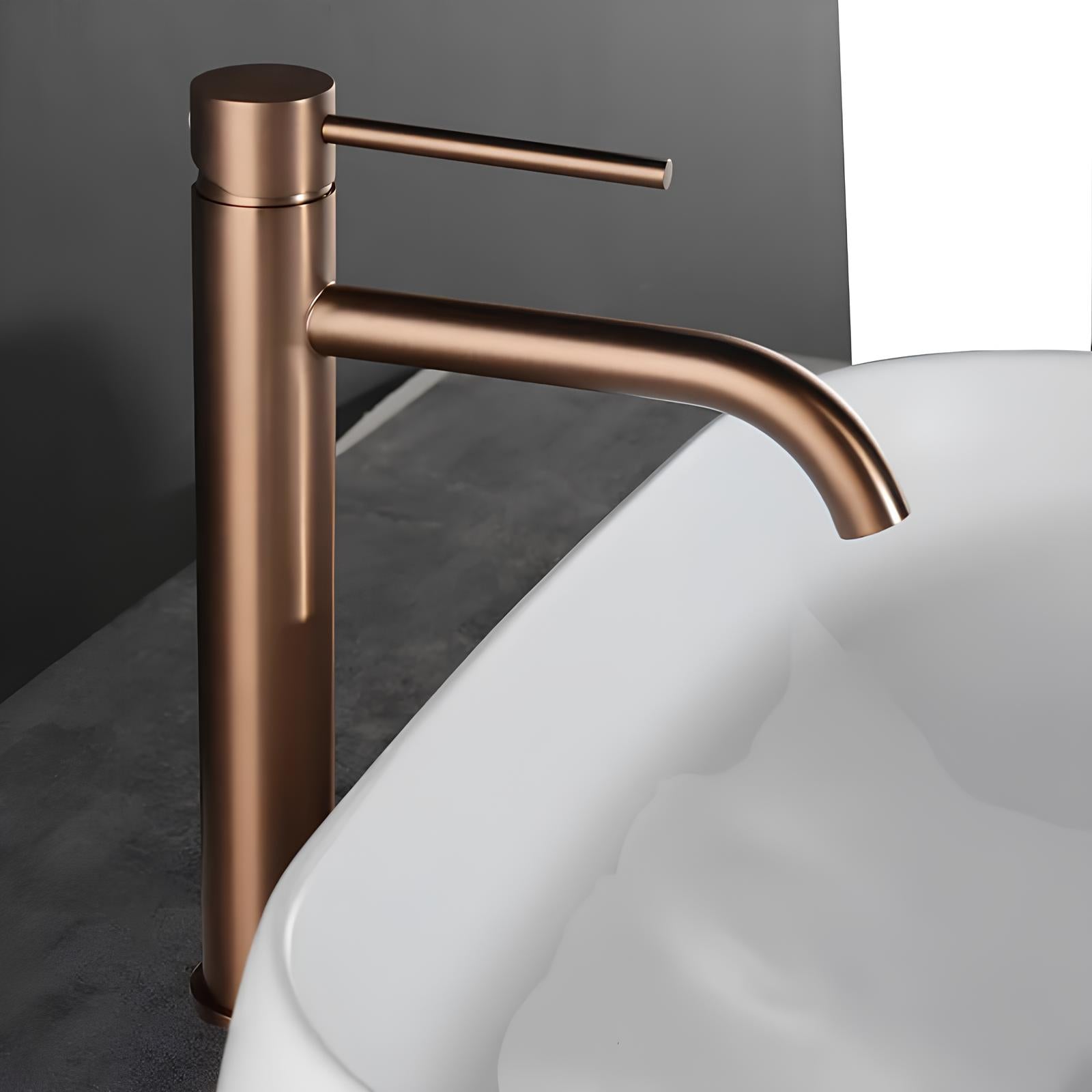 Quelle hauteur de robinet choisir pour une vasque à poser ? Image