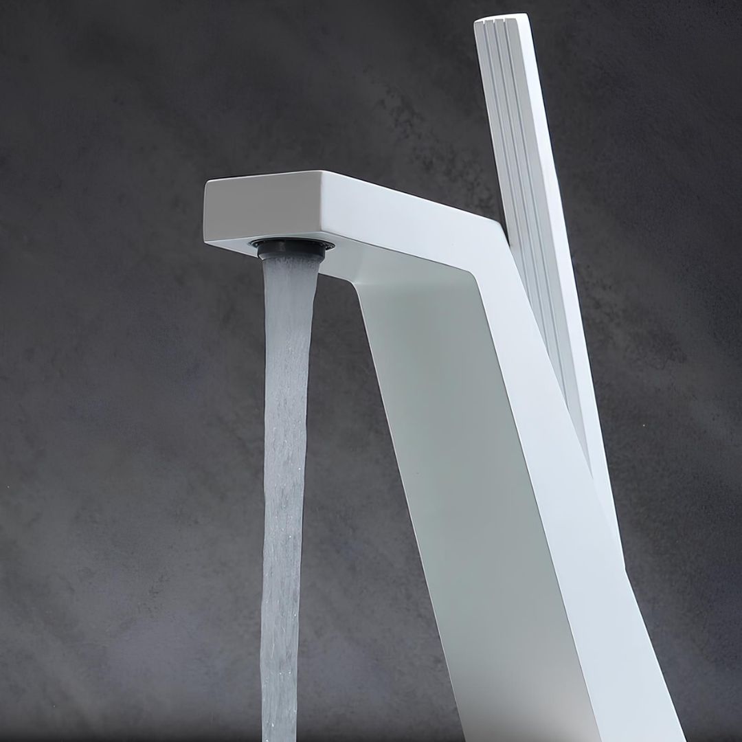 Robinet de lavabo design épuré - Noir