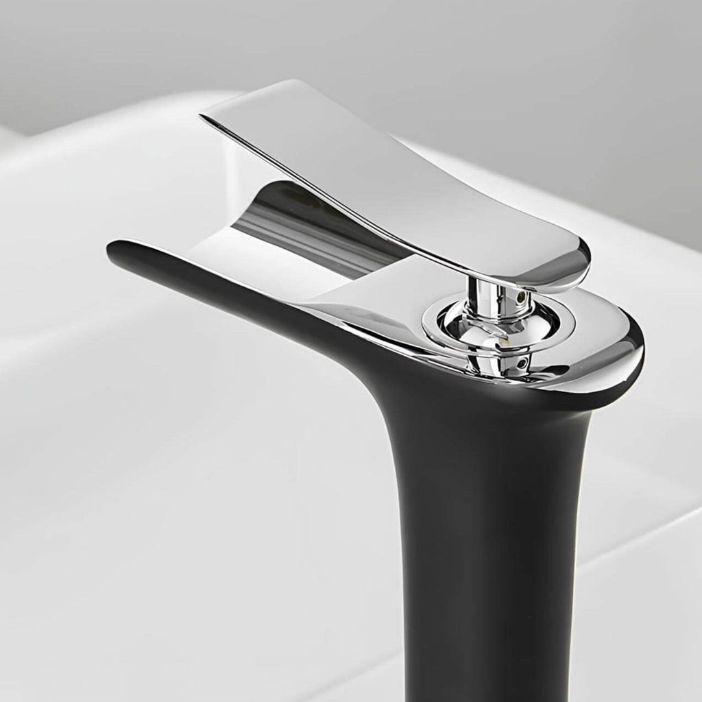 Robinet vasque en laiton - mitigeur à bec cascade, design moderne - Gris brossé