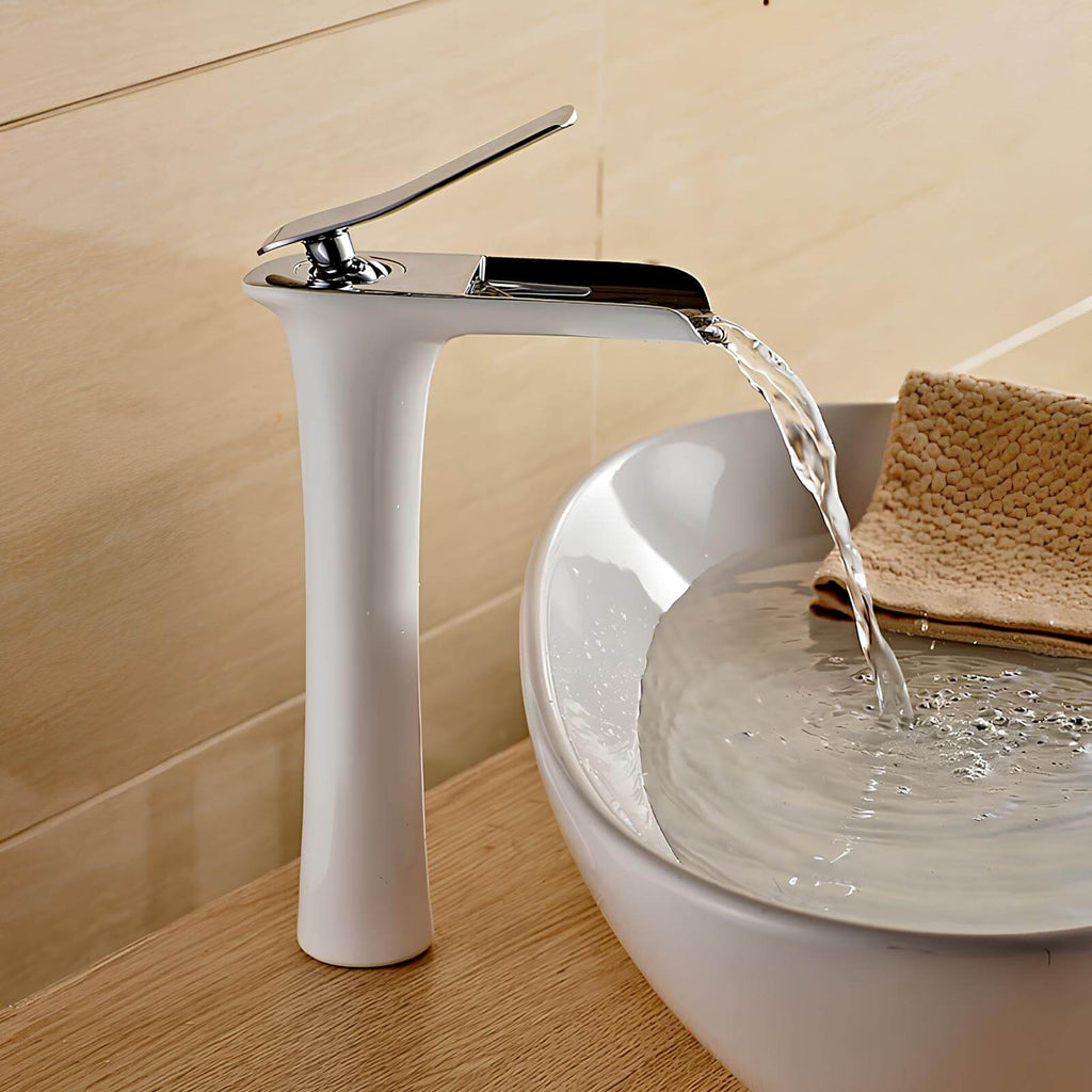 Robinet vasque en laiton - mitigeur à bec cascade, design moderne - Blanc et or