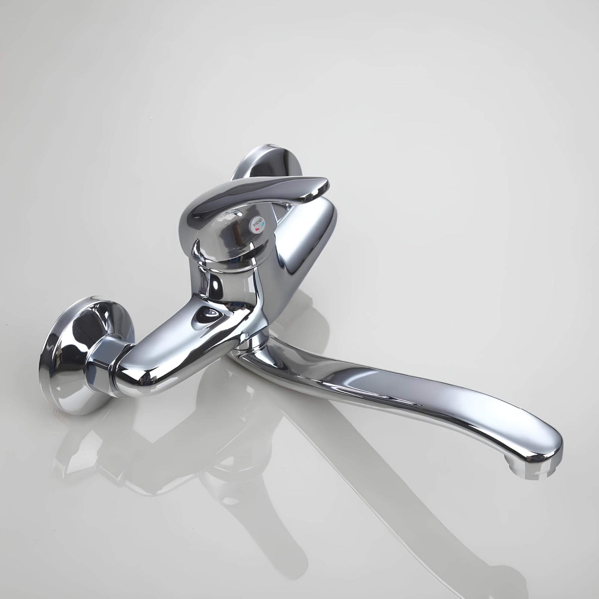 Robinet baignoire mural - design contemporain - Chrome