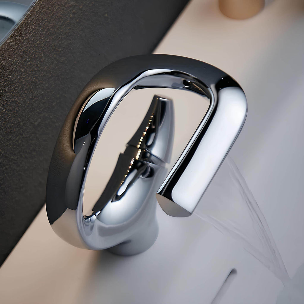 Robinet lavabo cascade - version compacte - Or