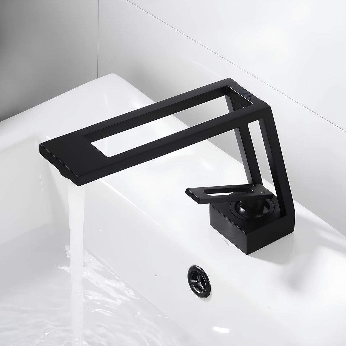 Robinet de lavabo - Design contemporain - Gris