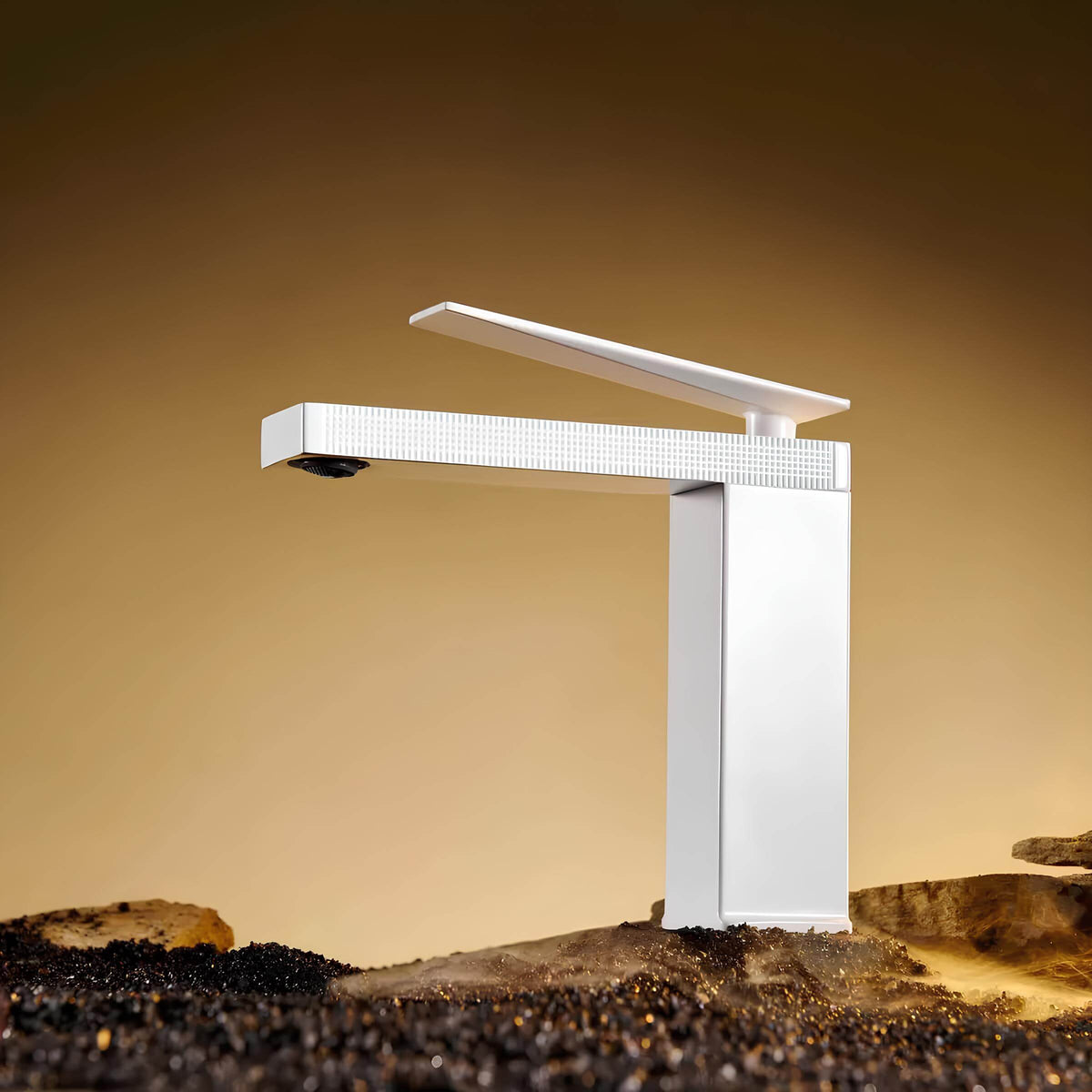 Robinet de lavabo en laiton - mitigeur compact au design épuré - Or