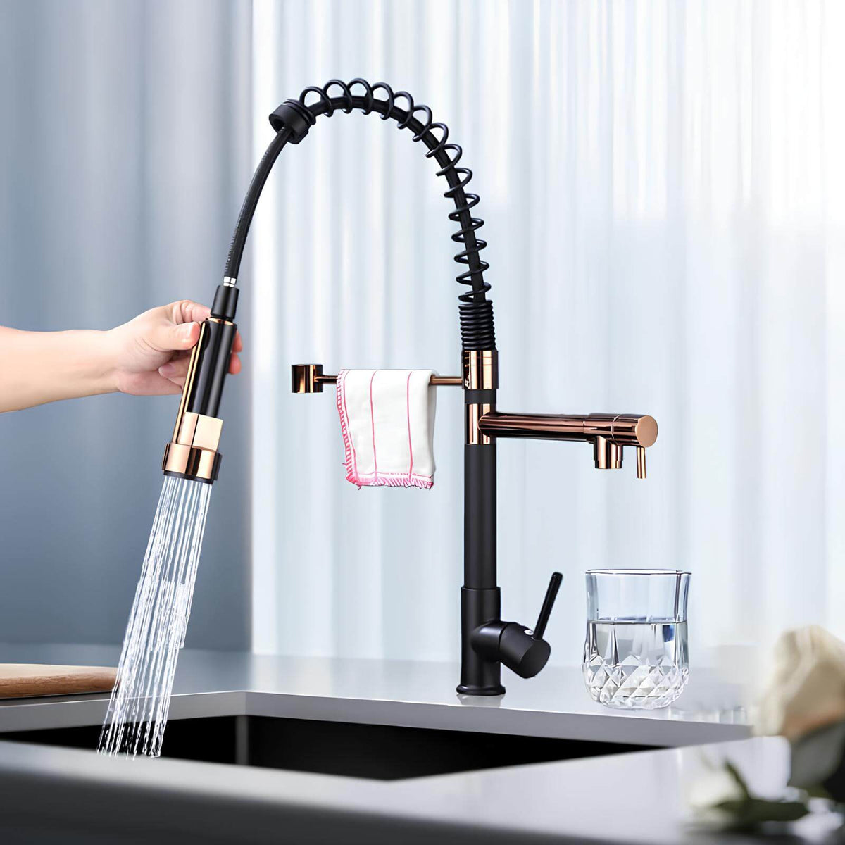 Robinet douchette multifonction - Design industriel - Noir - Or Rose