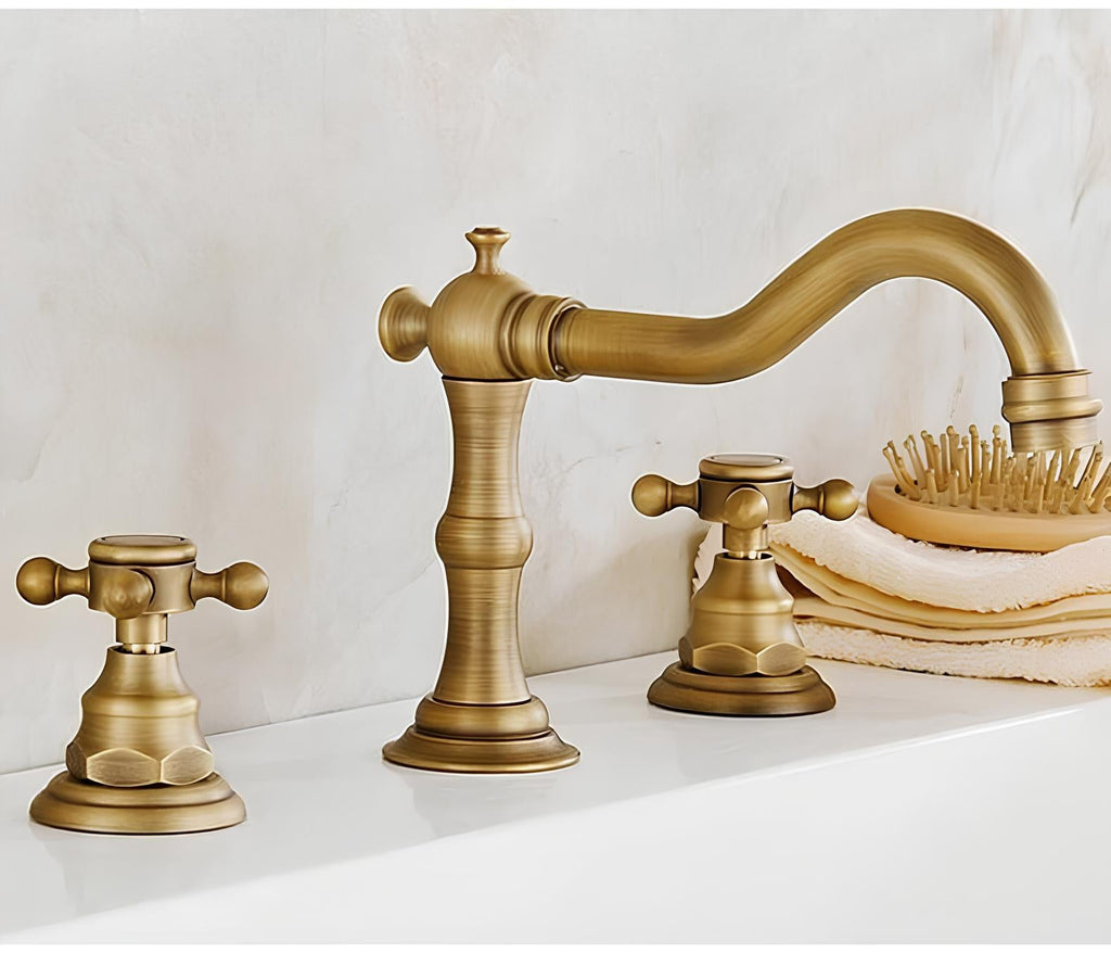 Robinet lavabo 3 trous style ancien - Or Antique
