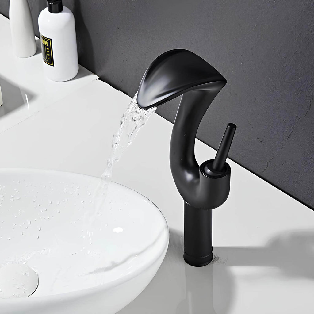 Robinet lavabo cascade grand format - mitigeur design en laiton - Blanc