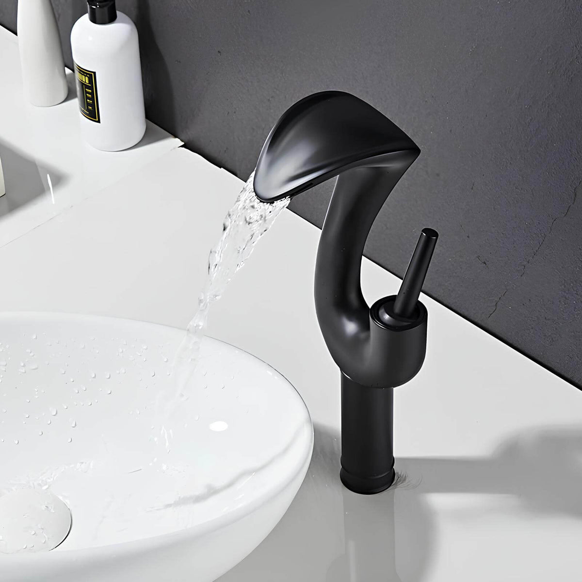 Robinet lavabo cascade grand format - mitigeur design en laiton - Blanc