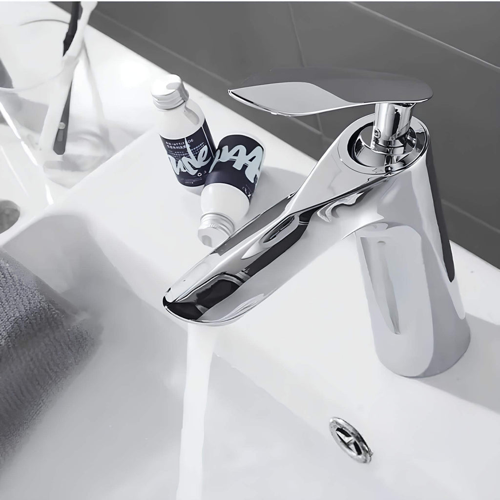 Robinet lavabo cascade - mitigeur au design raffiné - Or