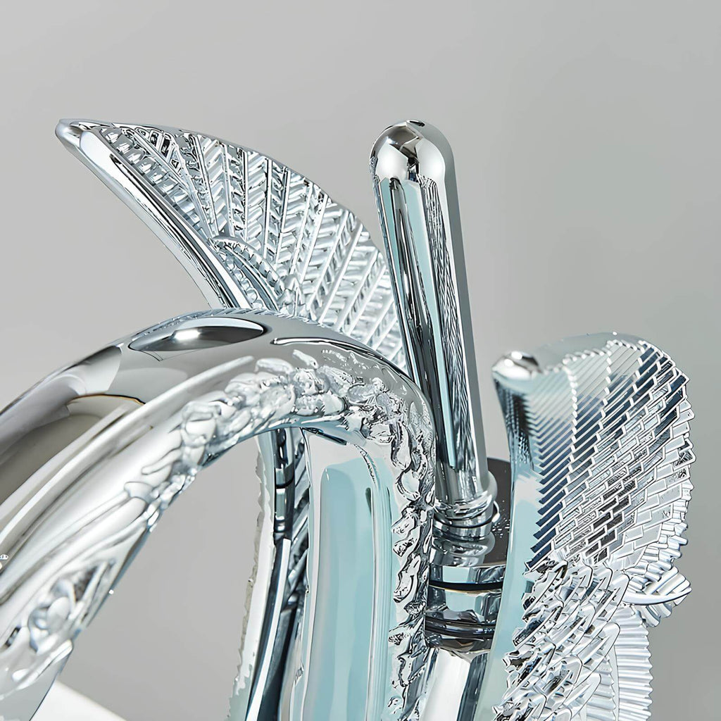 Robinet lavabo en forme de cygne - Or brossé
