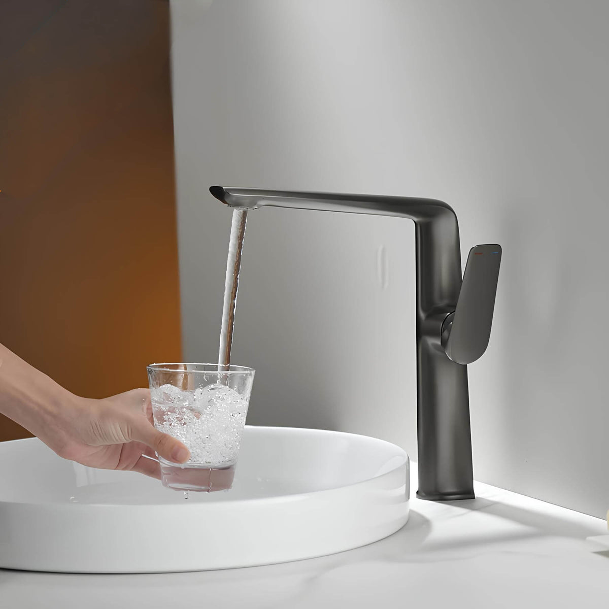 Robinet lavabo haut - mitigeur design à bec allongé - Gris mat