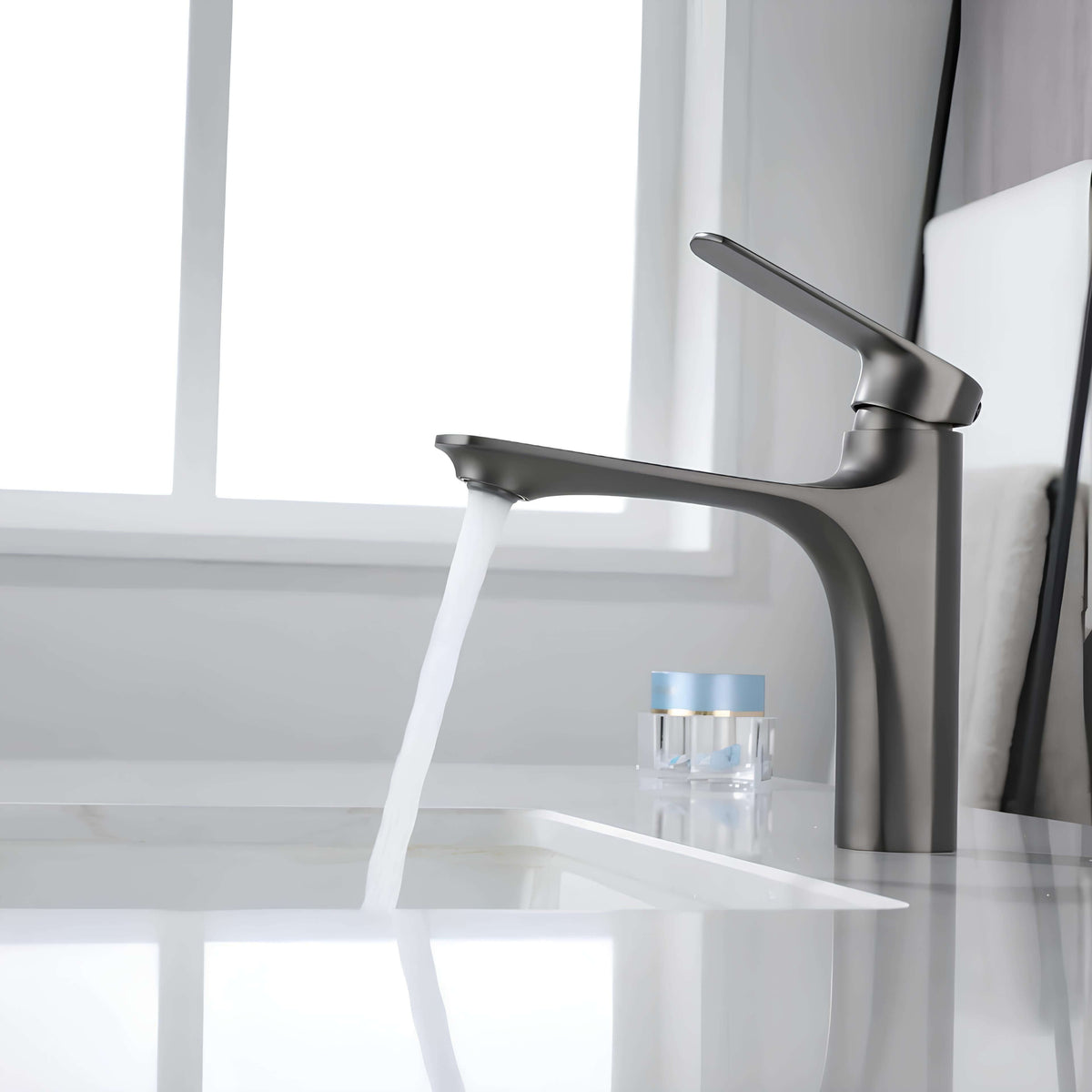 Robinet mitigeur moderne - Gris