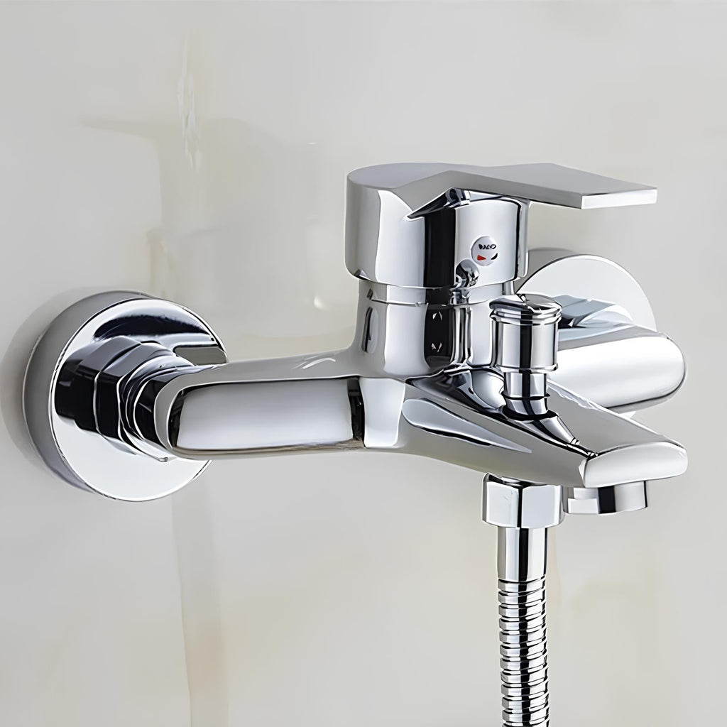 Robinet mitigeur mural avec bouton-poussoir - Chrome