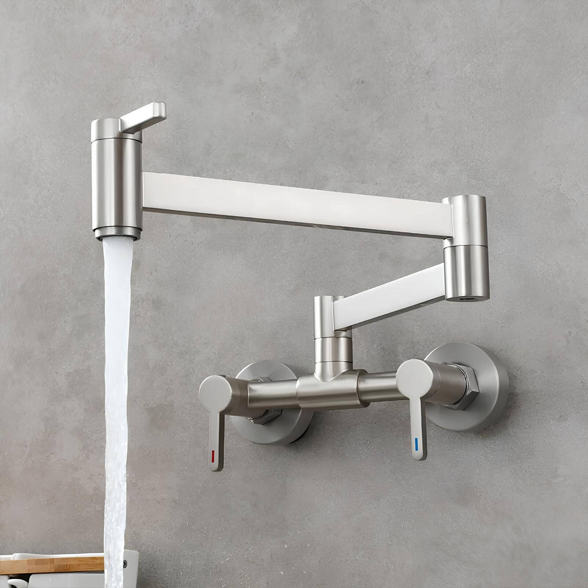 Robinet rabattable mural cuisine - Chrome