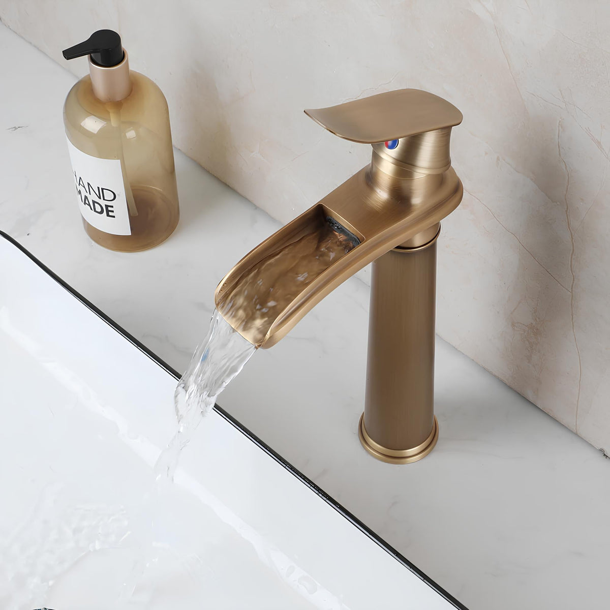 Robinet vasque cascade - Style antique - Chrome