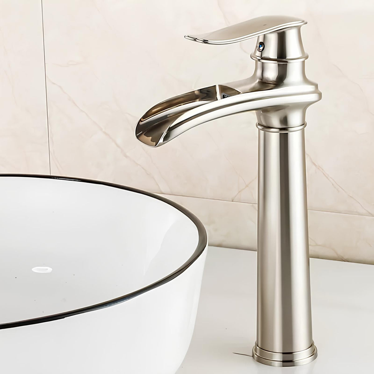 Robinet vasque cascade - Style antique - Noir