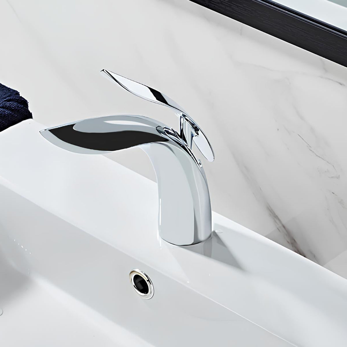 Robinet vasque - design "Requin" - Chrome