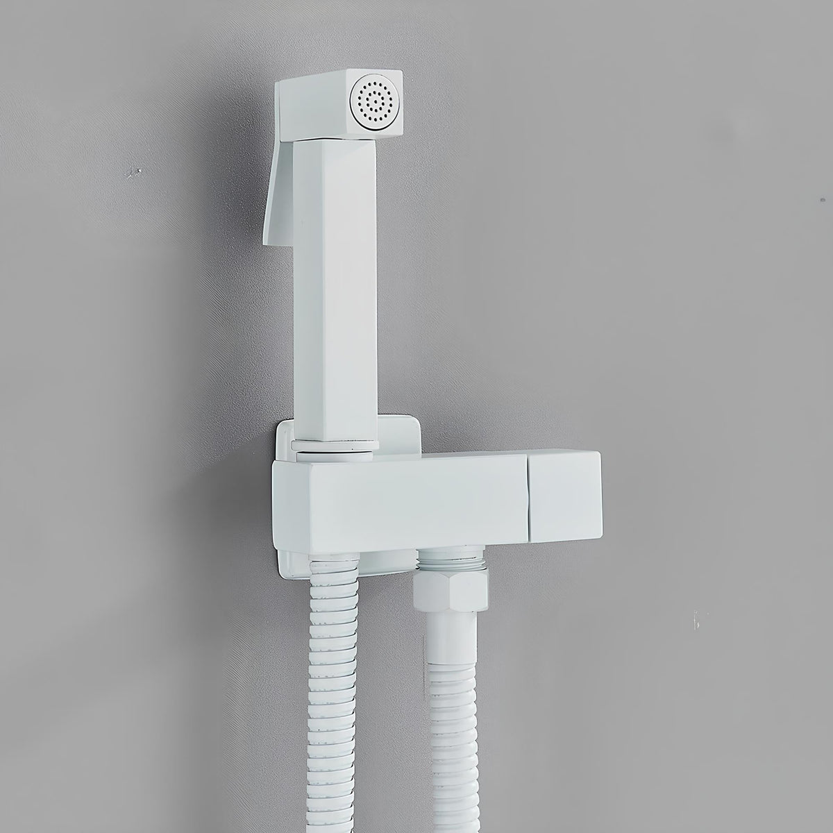 Douchette WC - Équipement sanitaire premium - Or